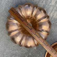 Load image into Gallery viewer, Rose Gold Bundt Pan
