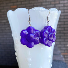 Load image into Gallery viewer, Dark Purple DAISY Earrings
