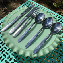 Load image into Gallery viewer, Misc Set Atomic Flatware
